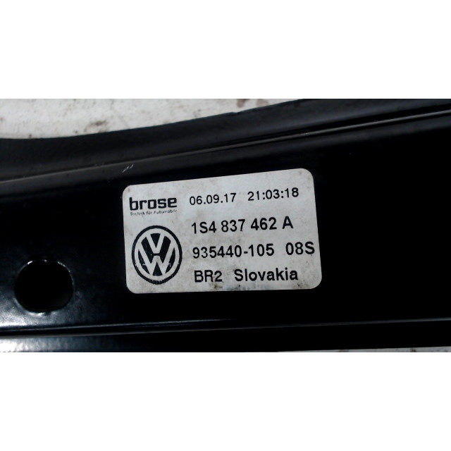 Raammechaniek elektrisch rechts voor Volkswagen Up! (121) (2011 - 2020) Hatchback 1.0 12V 60 (CHYA)