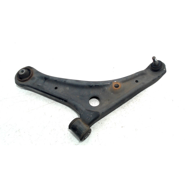 Draagarm links voor Mitsubishi Space Star (A0) (2012 - heden) Hatchback 1.0 12V (3A90(Euro 5))