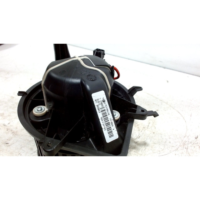 Kachel ventilator motor Mini Countryman (R60) (2010 - 2016) SUV 1.6 Cooper D (N47-C16A)