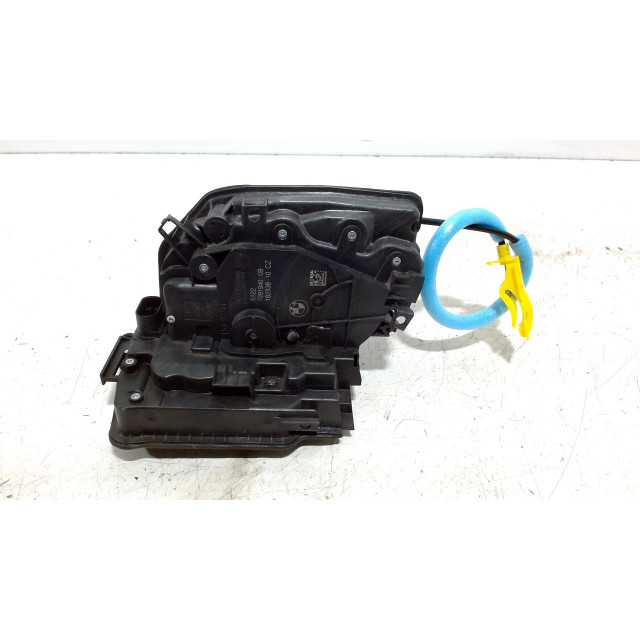Slot mechaniek portier elektrisch centrale vergrendeling rechts achter BMW 2 serie Active Tourer (F45) (2014 - 2018) MPV 214d 1.5 12V (B37-C15A)