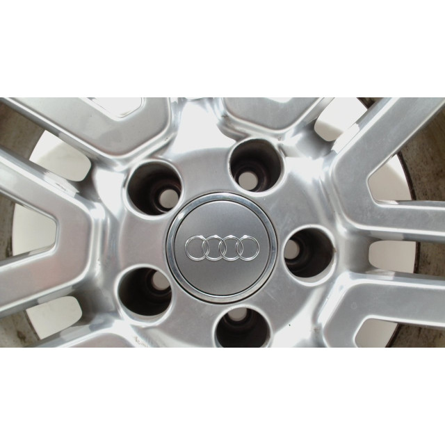 Velg Audi RS 6 Avant (C7) (2013 - 2018) Combi 4.0 V8 TFSI 32V (CRDB(Euro 5))