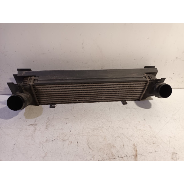 Intercooler radiateur BMW 3 serie (F30) (2011 - 2018) Sedan 320d 2.0 16V EfficientDynamicsEdition (N47-D20C)