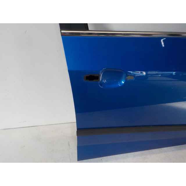 Portier rechts voor Daewoo/Chevrolet Aveo (2011 - 2015) Hatchback 1.4 16V (A14XER)