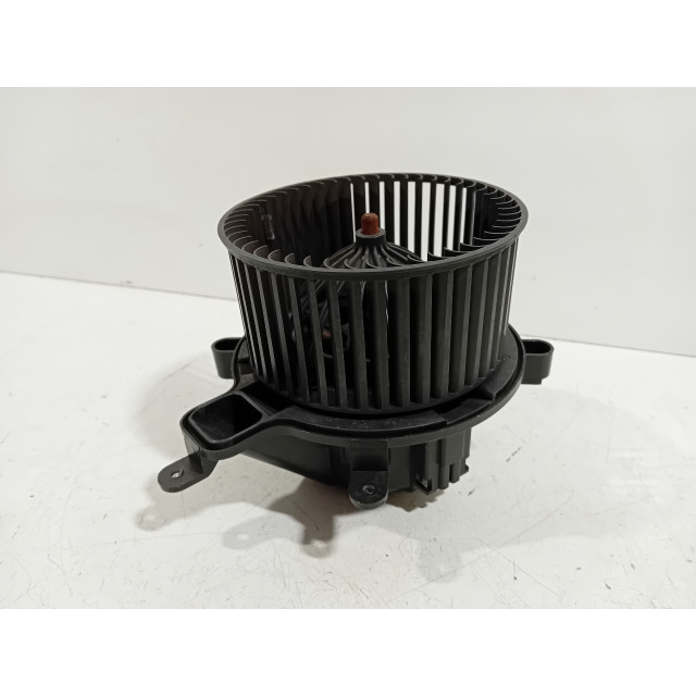 Kachel ventilator motor Peugeot 5008 I (0A/0E) (2009 - 2017) MPV 1.6 THP 16V (EP6CDT(5FV))