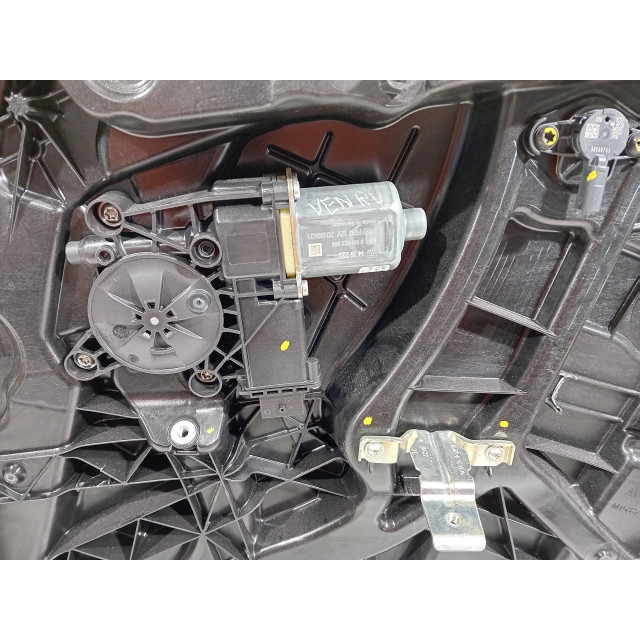 Raammechaniek elektrisch rechts voor Alfa Romeo Stelvio (949) (2016 - heden) SUV 2.0 T 16V Veloce Q4 (55273835)