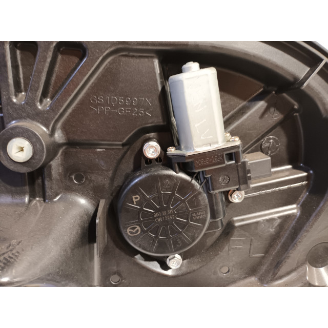 Raammechaniek elektrisch links voor Mazda 6 SportBreak (GH19/GHA9) (2008 - 2013) 2.2 CDVi 16V 163 (R2AA)