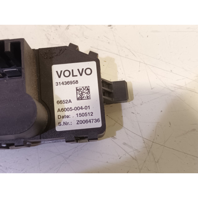 Kachelweerstand Volvo V40 (MV) (2015 - 2019) 2.0 D2 16V (D4204T8(Euro 6b))