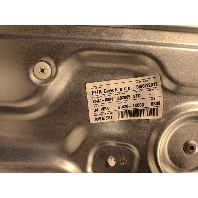 Raammechaniek elektrisch rechts achter Hyundai iX20 (JC) (2010 - 2019) SUV 1.4i 16V (G4FA)