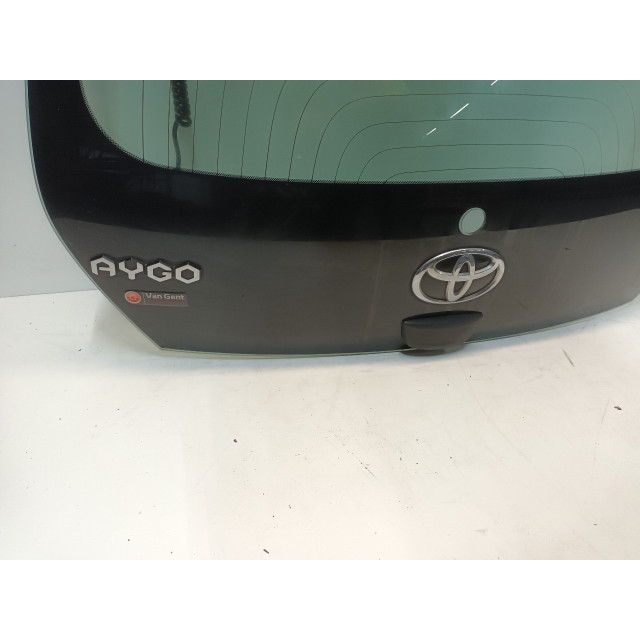 Achterklep Toyota Aygo (B40) (2014 - 2018) Hatchback 1.0 12V VVT-i (1KR-FE)