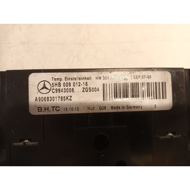 Bedieningspaneel kachel Mercedes-Benz Sprinter 3/5t (906.63) (2009 - 2016) Van 313 CDI 16V (OM651.957)