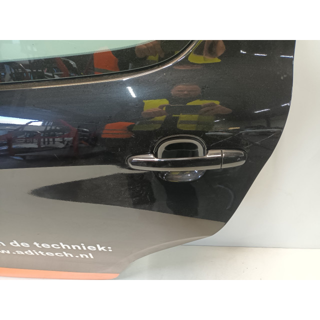 Portier links achter Peugeot 108 (2018 - heden) Hatchback 1.0 12V VVT-i (1KRFE(CFB))
