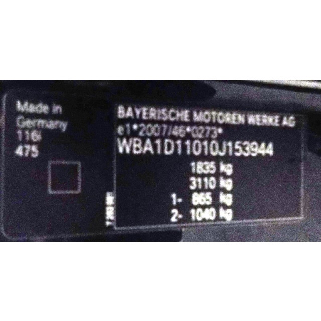Portiergreep links voor BMW 1 serie (F21) (2011 - 2015) Hatchback 3-drs 116i 1.6 16V (N13-B16A)