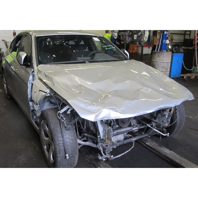 Slot mechaniek kofferdeksel achterklep elektrisch BMW 3 serie (F30) (2012 - 2015) Sedan 318d 2.0 16V (N47-D20C)