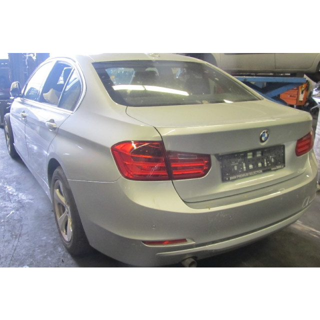 Gasregelaar BMW 3 serie (F30) (2012 - 2015) Sedan 318d 2.0 16V (N47-D20C)