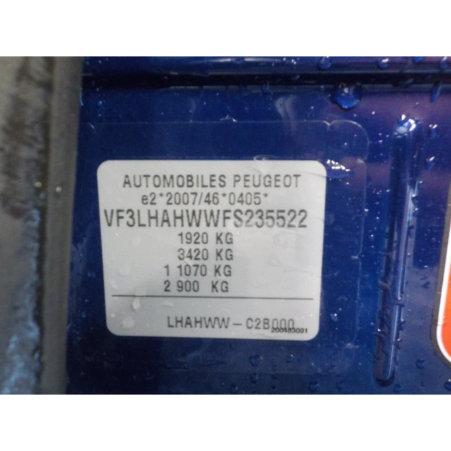 Computer contactslot Peugeot 308 (L3/L8/LB/LH/LP) (2017 - 2021) Hatchback 5-drs 2.0 GT BlueHDi 180 16V (DW10FC(AHW))