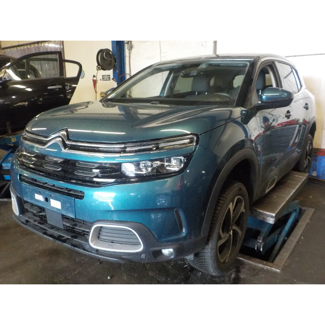 Remklauw links voor Citroën C5 Aircross (A4/AC/AJ/AR) (2018 - heden) SUV 1.5 Blue HDi 130 16V (DV5RC(YHZ))