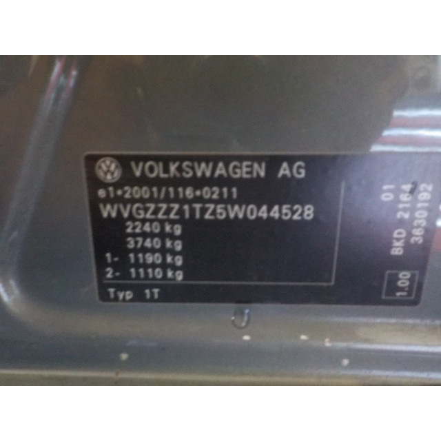 Portier rechts voor Volkswagen Touran (1T1/T2) (2003 - 2010) MPV 2.0 TDI 16V 140 (BKD)