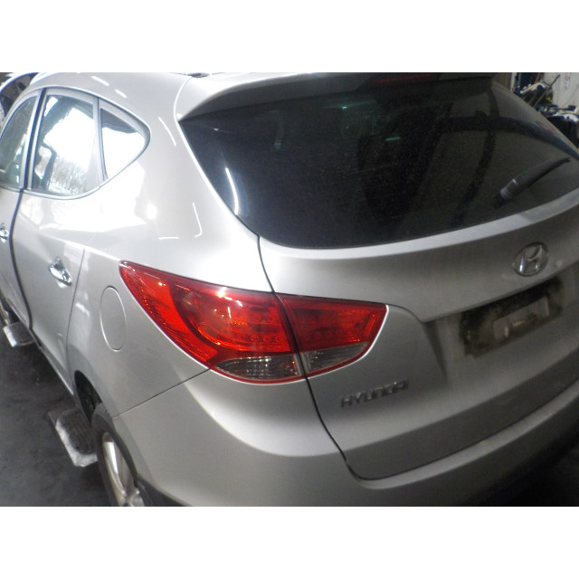 Bumperbalk voor Hyundai iX35 (LM) (2010 - 2015) iX 35 (LM) SUV 2.0 CRDi 16V 4x4 (D4HA)