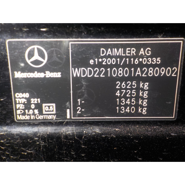 Raammechaniek elektrisch rechts voor Mercedes-Benz S (W221) (2005 - 2013) Sedan 3.0 S-320 CDI 24V 4-Matic (OM642.932)