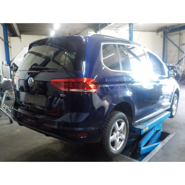 Abs pomp Volkswagen Touran (5T1) (2016 - 2021) MPV 1.6 TDI SCR BlueMotion Technology (DGDA)