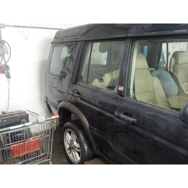 Remklauw rechts achter Land Rover & Range Rover Discovery II (1998 - 2004) Terreinwagen 4.0i V8 (56D)