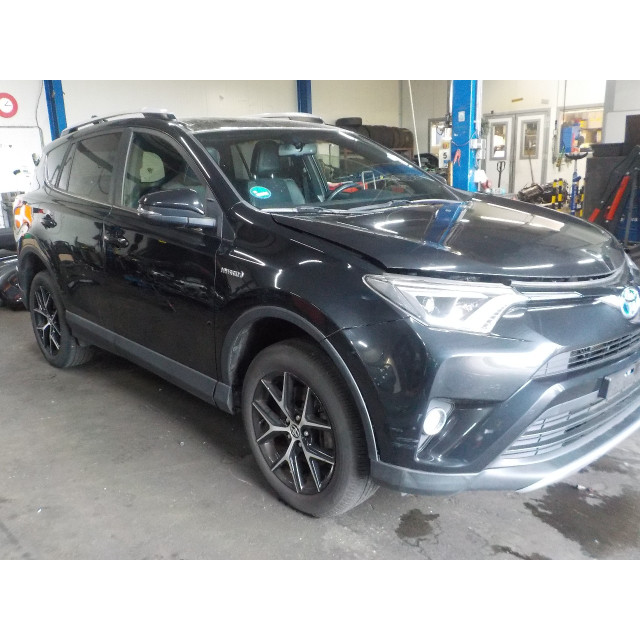 Motorsteun voor Toyota RAV4 (A4) (2015 - 2019) Terreinwagen 2.5 Hybrid 16V VVT-i 4x2 (2ARFXE(Euro 6))