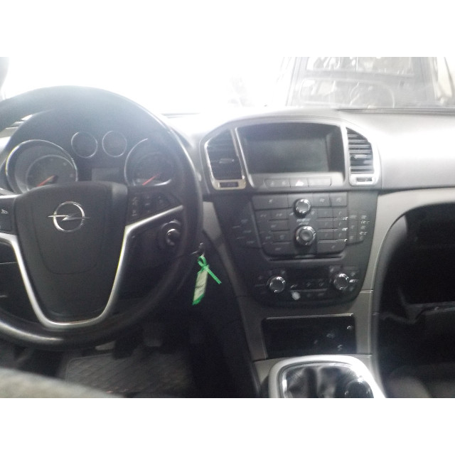Navigatie set Opel Insignia (2008 - 2017) Hatchback 5-drs 2.0 CDTI 16V 110 Ecotec (A20DTL(Euro 5))