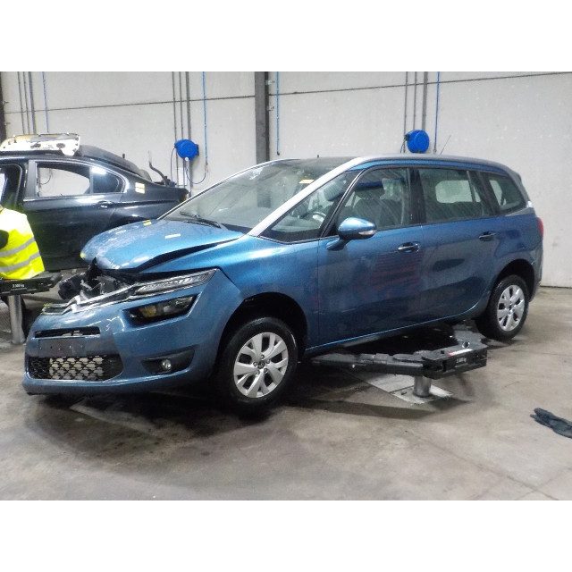 Remklauw links voor Citroën C4 Grand Picasso (3A) (2013 - 2018) MPV 1.6 HDiF, Blue HDi 115 (DV6C(9HC))