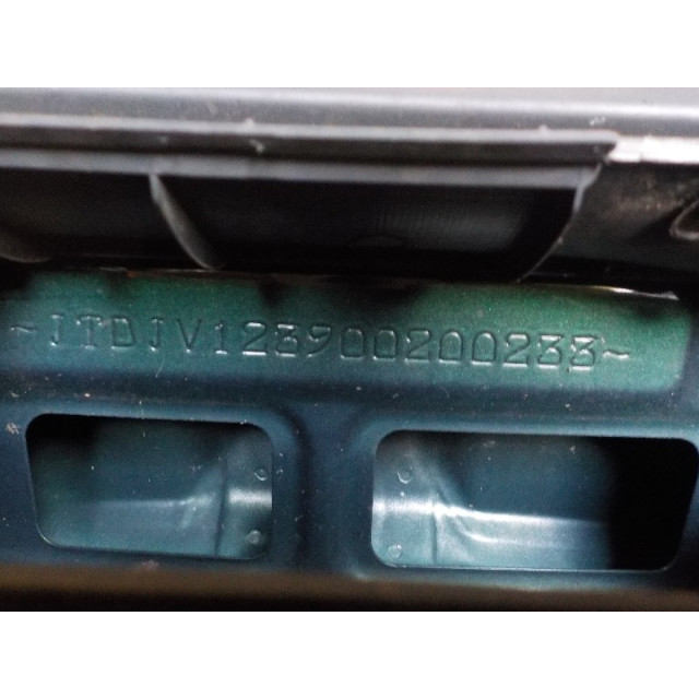 Slot mechaniek kofferdeksel achterklep Toyota Yaris (P1) (1999 - 2005) Hatchback 1.0 16V VVT-i (1SZFE)
