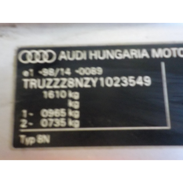 Motorkap Audi TT (8N3) (1998 - 2006) Coupé 1.8 20V Turbo (AJQ)