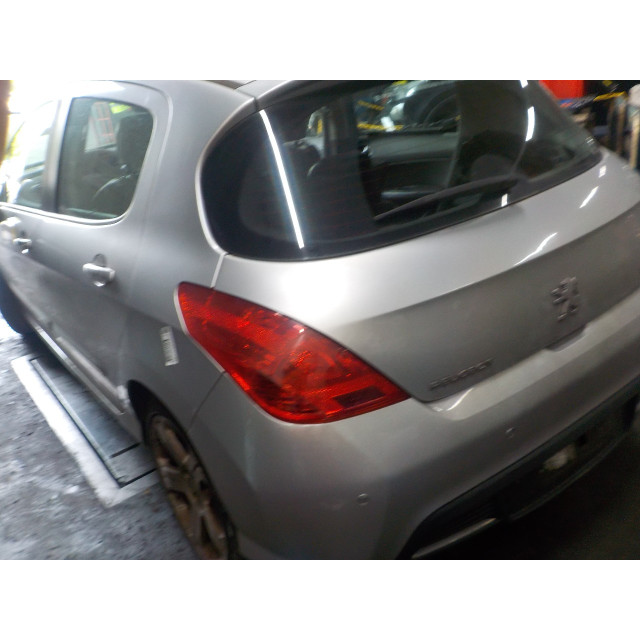 Veiligheidsgordel links voor Peugeot 308 (4A/C) (2008 - 2014) Hatchback 1.6 16V THP 175 (EP6DTS(5FY))