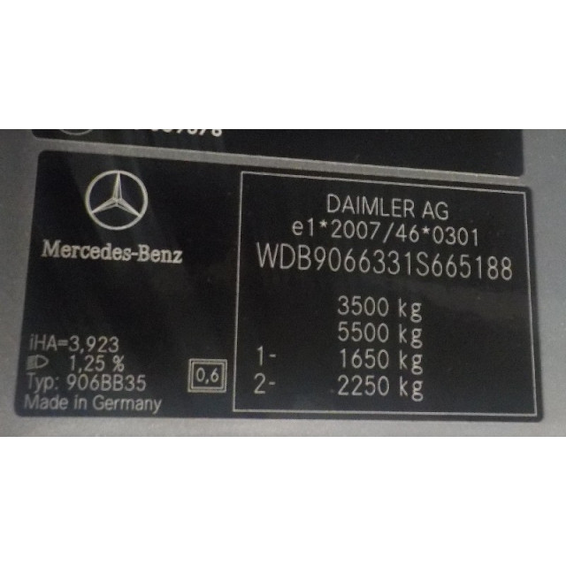 Dashboard delen diverse Mercedes-Benz Sprinter 5t (906.63/65) (2006 - heden) Sprinter 5 ton (906) Van 513 CDI 16V Euro 5 (OM651.956(Euro 5))