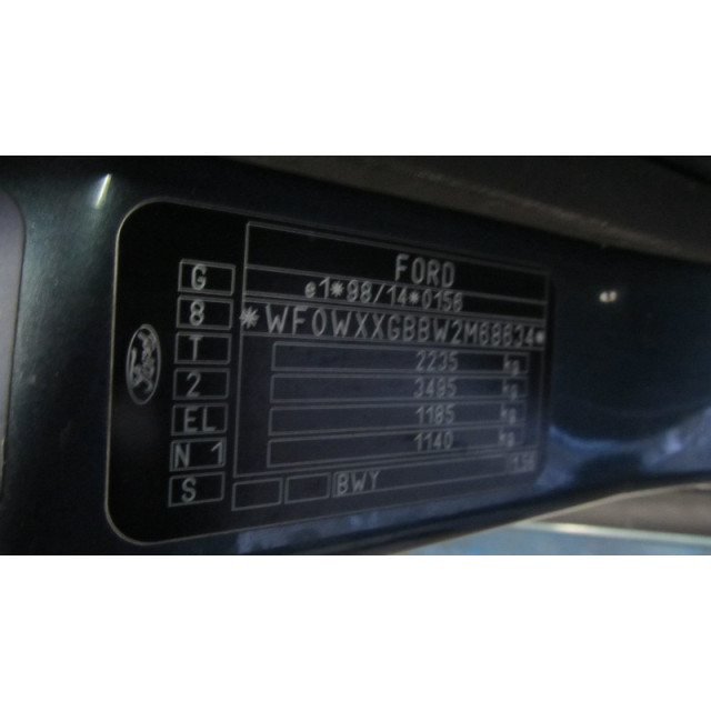 Ruitenwisserarm achterruit Ford Mondeo III Wagon (2001 - 2007) Combi 2.0 TDCi 130 16V (FMBB)