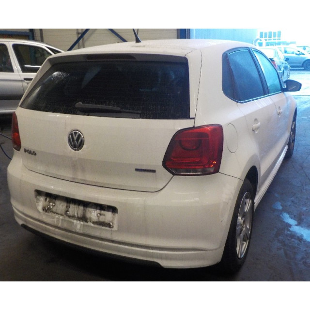 Remklauw links voor Volkswagen Polo V (6R) (2009 - 2014) Hatchback 1.2 TDI 12V BlueMotion (CFWA(Euro 5))