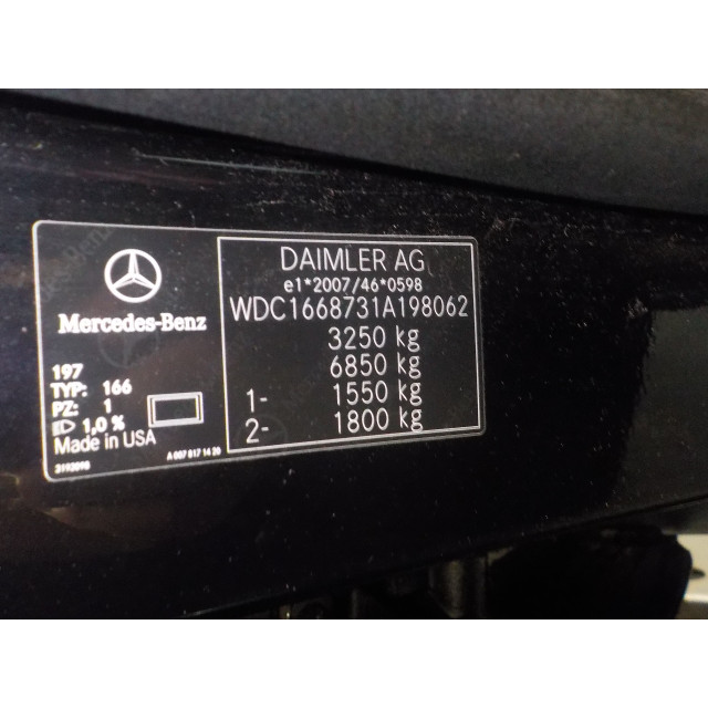 Kachelhuis Mercedes-Benz GL (X166) (2012 - 2015) SUV 4.7 GL 550 BlueEFFICIENCY V8 32V 4-Matic (M278.928(Euro 5))