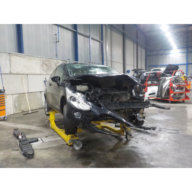 Koelvloeistof reservoir Ford Fiesta 6 (JA8) (2008 - 2017) Hatchback 1.6 16V Sport (RVJA(Euro 4))