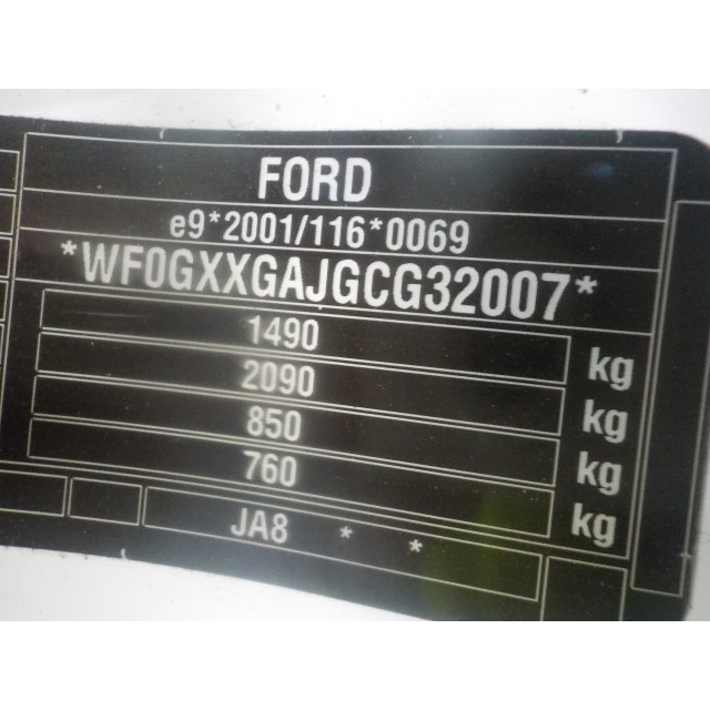 Achterlicht links buiten Ford Fiesta 6 (JA8) (2008 - 2017) Hatchback 1.25 16V (SNJB(Euro 5))