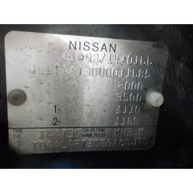 Grille Nissan/Datsun X-Trail (T30) (2001 - 2013) SUV 2.0 16V 4x2 (QR20DE)