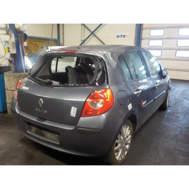 Ruitenwissermotor achter Renault Clio III (BR/CR) (2007 - 2012) Hatchback 1.2 16V TCe 100 (D4F-784(Euro 5))