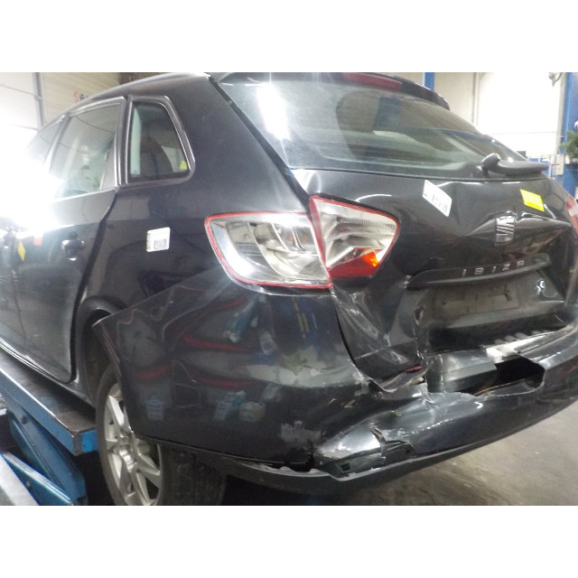 Spiegel buiten rechts elektrisch Seat Ibiza ST (6J8) (2010 - 2015) Combi 1.2 TDI Ecomotive (CFWA)