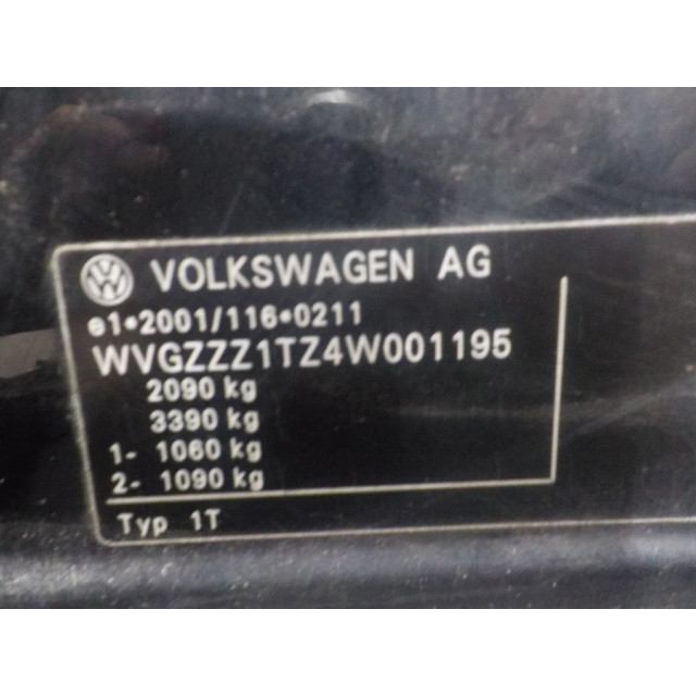 Bumper achter Volkswagen Touran (1T1/T2) (2003 - 2007) MPV 1.6 FSI 16V (BAG)