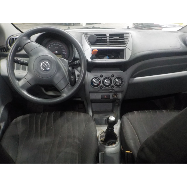 Portier rechts achter Nissan/Datsun Pixo (D31S) (2009 - 2013) Hatchback 1.0 12V (K10B(Euro 5))