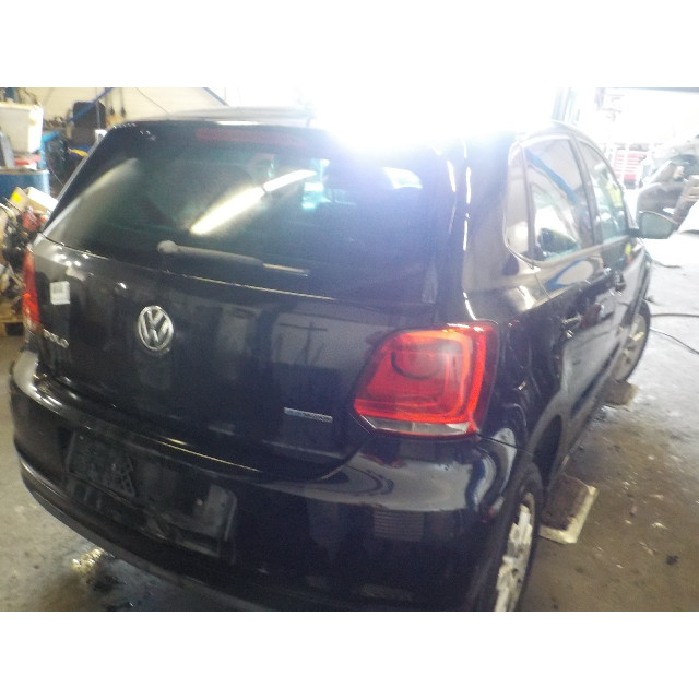 Dagrijverlichting links voor Volkswagen Polo V (6R) (2009 - 2014) Hatchback 1.2 TDI 12V BlueMotion (CFWA(Euro 5))