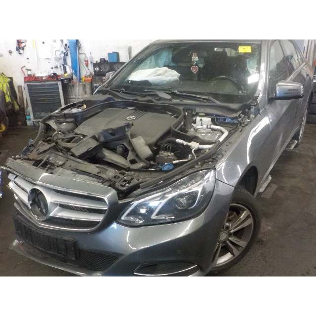 Ruitenwisser mechaniek voor Mercedes-Benz E (W212) (2009 - heden) Sedan E-220 CDI 16V BlueEfficiency (OM651.924)