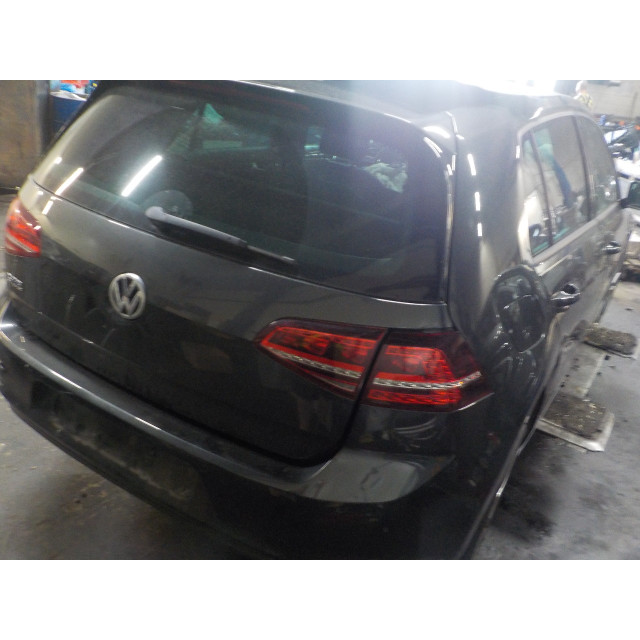 Regeleenheid Volkswagen Golf VII (AUA) (2014 - 2020) Hatchback 1.4 GTE 16V (CUKB)