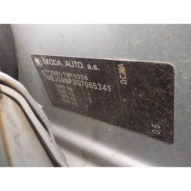Airco radiateur Skoda Superb Combi (3V5) (2015 - heden) Combi 1.6 TDI (DCXA)