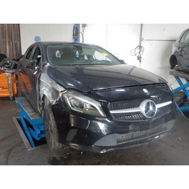 Airbag set Mercedes-Benz A (W176) (2012 - 2018) Hatchback 1.6 A-200 16V (M270.910)