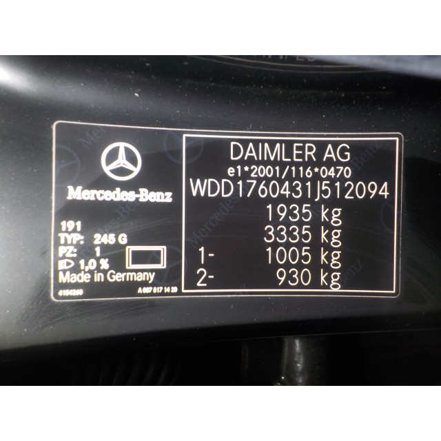 Slang diversen Mercedes-Benz A (W176) (2012 - 2018) Hatchback 1.6 A-200 16V (M270.910)