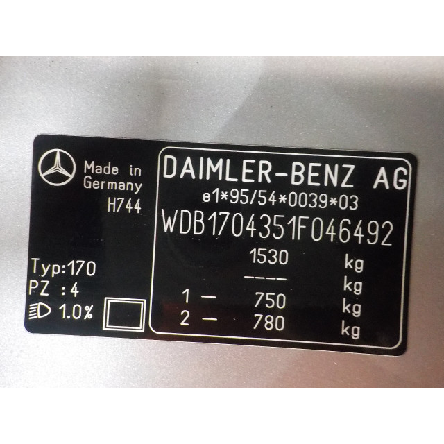 Veiligheidsgordel links voor Mercedes-Benz SLK (R170) (1996 - 2000) Cabrio 2.0 200 16V (M111.946)
