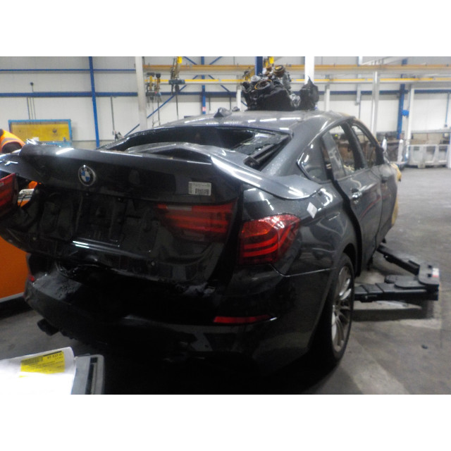 Aandrijfas links achter BMW 5 serie Gran Turismo (F07) (2011 - 2017) Hatchback 520d 16V (N47-D20C)
